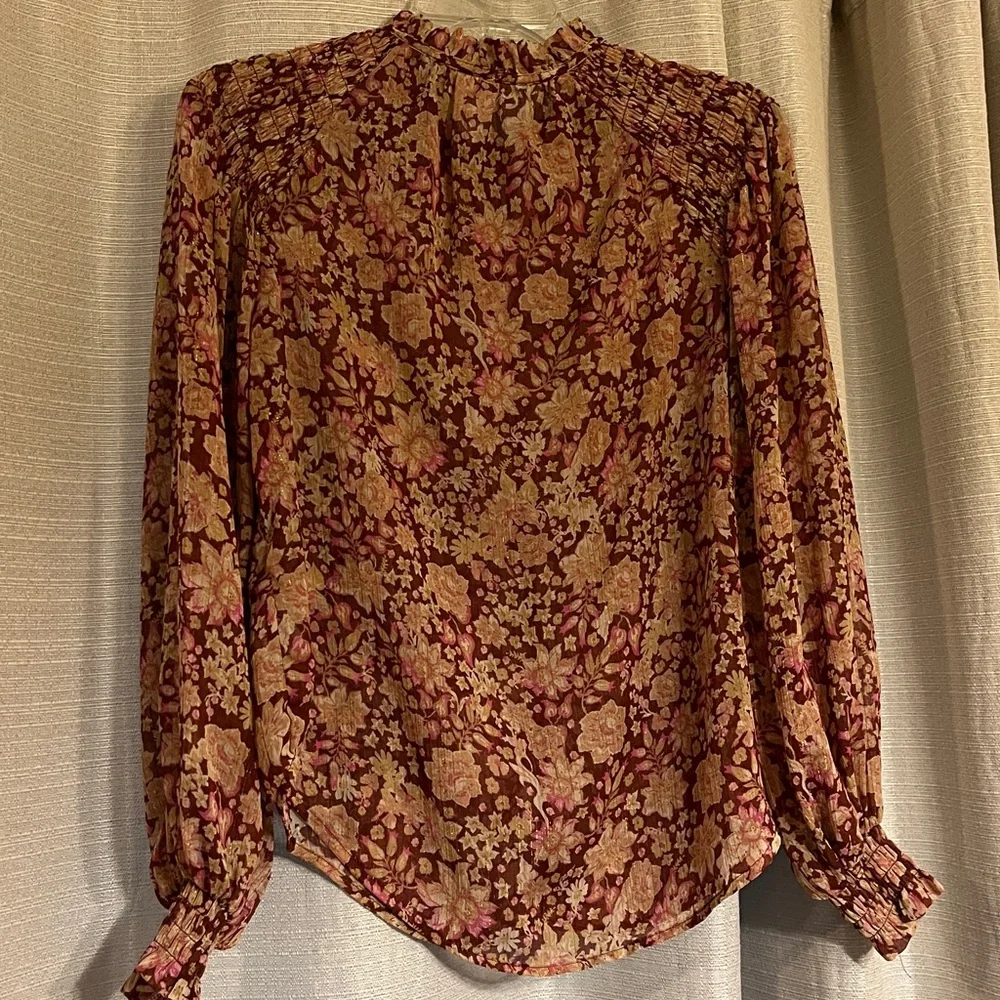 Sheer Floral Blouse. Size XS - Picture 4 of 8
